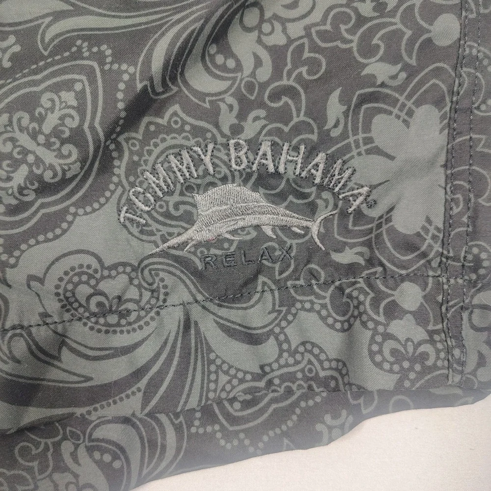 Tommy‎ Bahama Swim Trunks Mens Large Grey Tonal Paisley Pattern Polyester